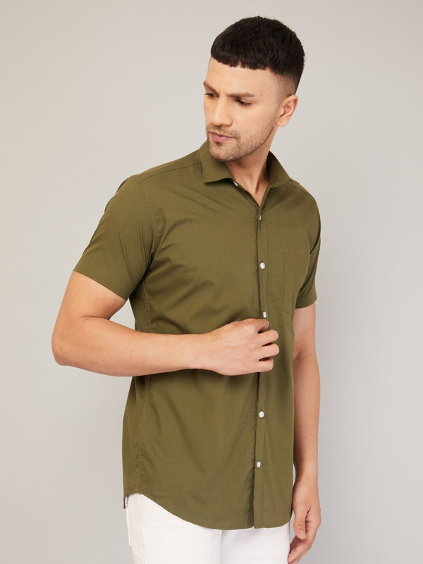 Louis Monarch's Men Regular Fit Solid M Green Spread Collar Casual Half Shirt